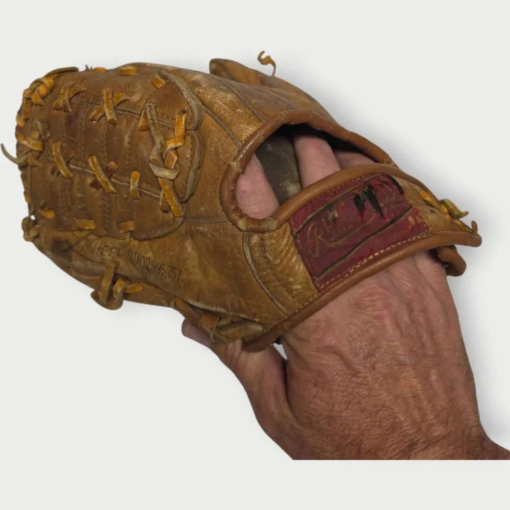 1960s Mickey Mantle Rawlings Signature Model GJ-99 Baseball Glove NY Yankees